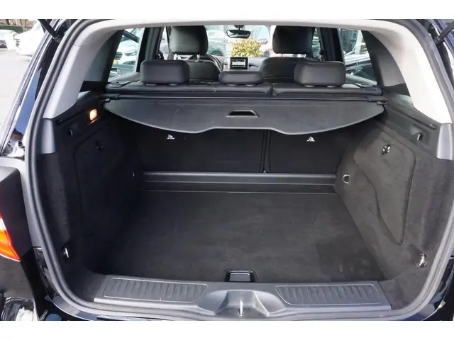Mercedes-Benz B-Klasse 200 AUT7 Prestige 2013 Benzine 26