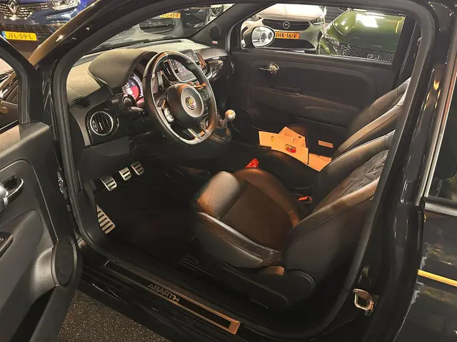 Abarth 500 595 1.4 T-Jet Scorpioneoro 2021 Benzine 18