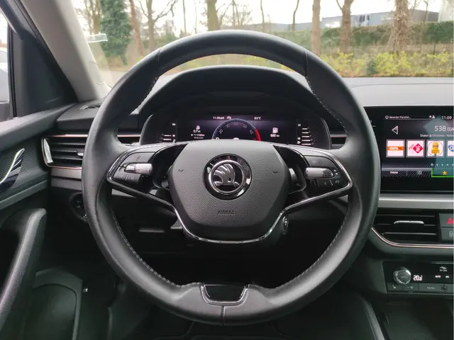 Škoda Kamiq 1.0 TSI Business Edition 2021 Benzine 13