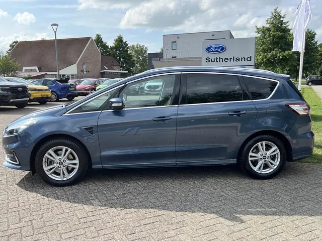 Ford S-Max 2.5 FHEV Titanium 2022 Hybride Benzine 4
