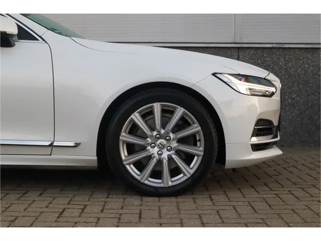 Volvo V90 2.0 T8 AWD Inscription 2019 Hybride Benzine 25