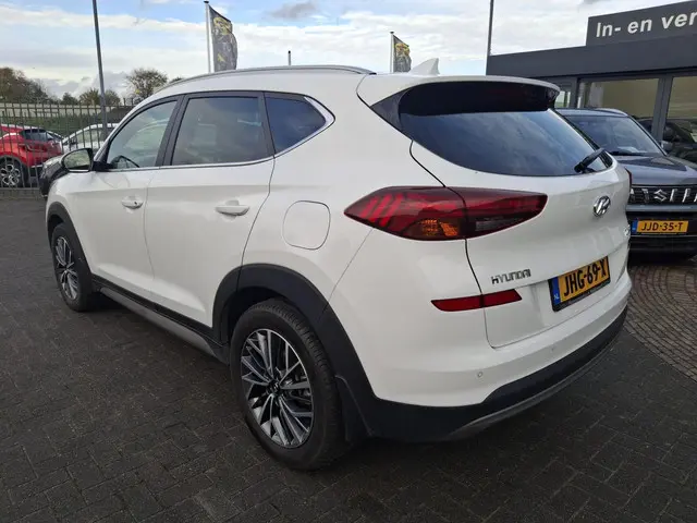Hyundai Tucson 1.6 T-GDI Comfort 2021 Benzine 6