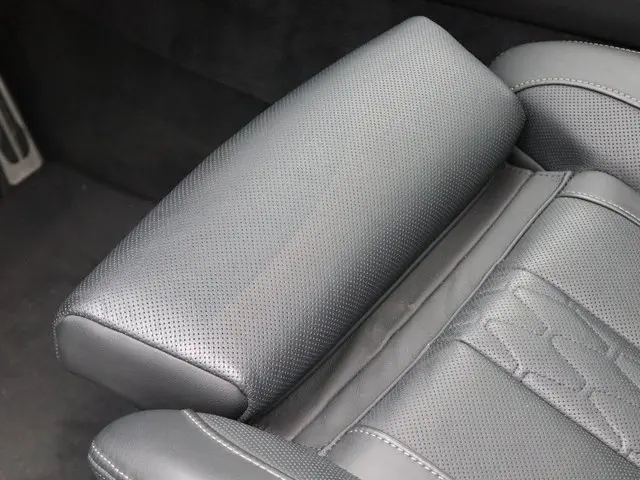 BMW X5 xDrive50e 2024 Hybride Benzine 37
