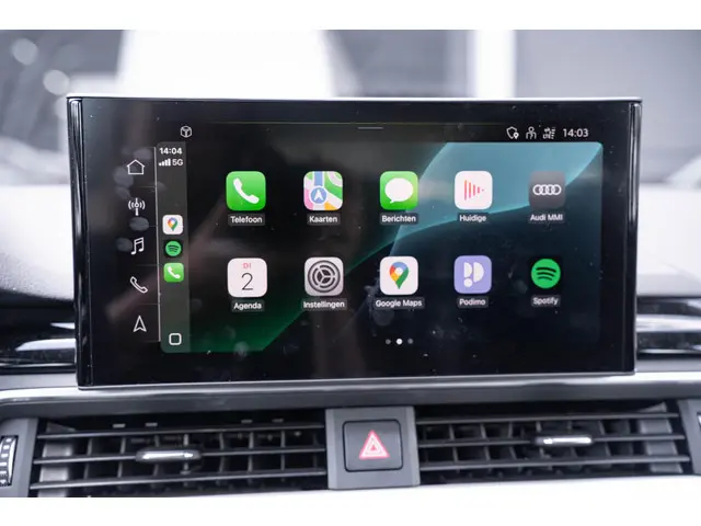 Audi A4 Avant 35 TFSI Business Edition 2021 Benzine 44