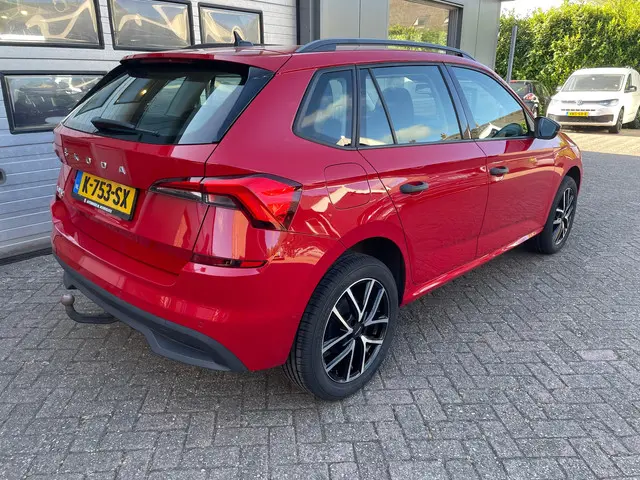 Škoda Kamiq 1.0 TSI Active 2021 Benzine 4