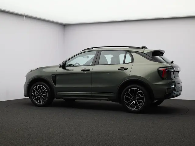 Lynk & Co 01 1.5 Core 2025 Hybride Benzine 13