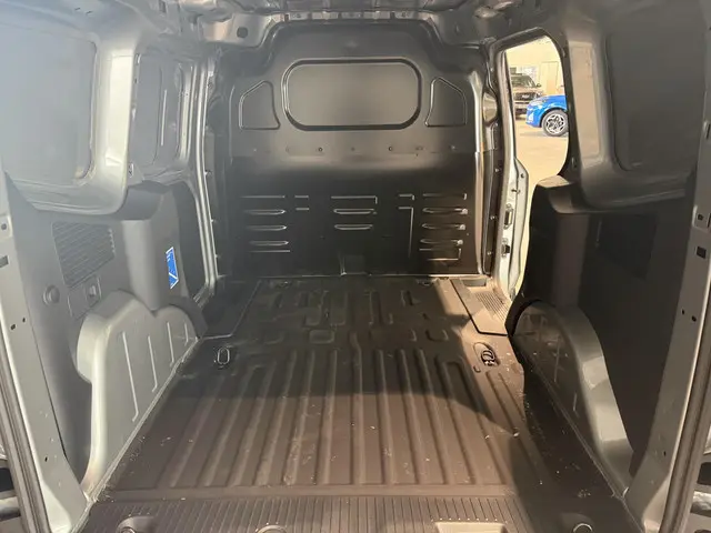 Ford E-Transit Courier Limited 44 kWh 2026 Elektrisch 15