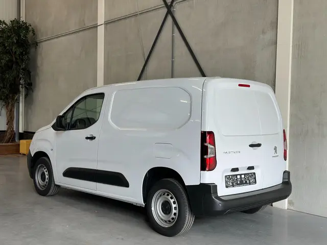 Peugeot Partner Tepee 1.2 PureTech 2024 Benzine 4