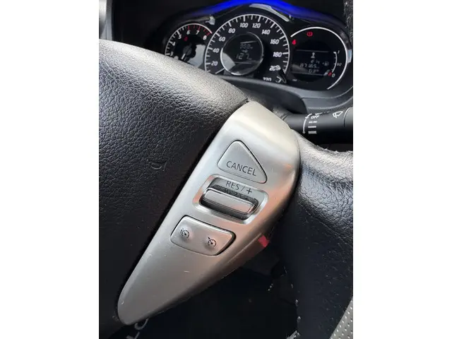 Nissan Note 1.2 Black Edition 2017 Benzine 9