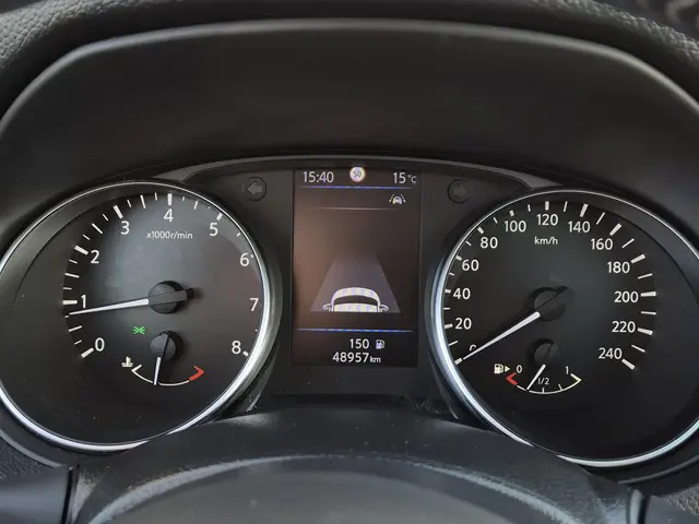 Nissan QASHQAI 1.3 DIG-T Tekna 2021 Benzine 4