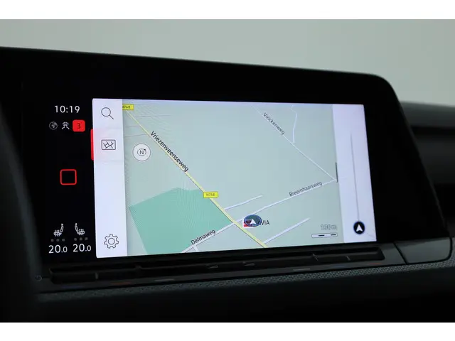 Volkswagen Golf 1.5 eTSI DSG 2022 Benzine 17