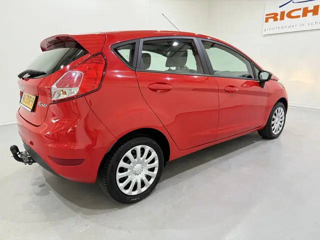 Ford Fiesta HB 1.0 Champion Airco NAP 2013 Benzine 6