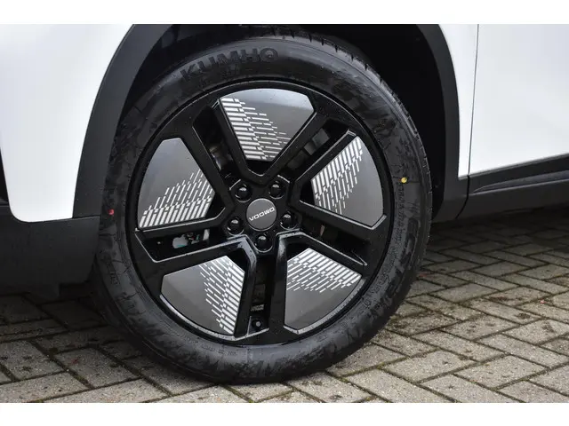 Omoda 5 EV Premium 2026 Elektrisch 24