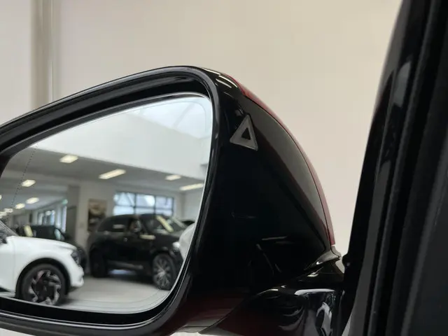 BMW 3 Serie Gran Turismo 320i GT M-Sport 2018 Benzine 36