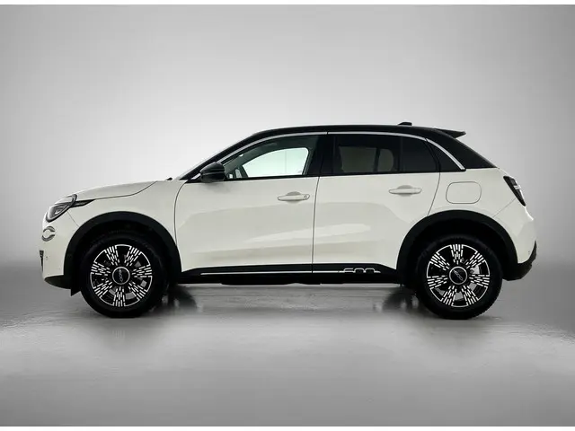 Fiat 600 1.2 Hybrid Bicolore 2024 Benzine 2