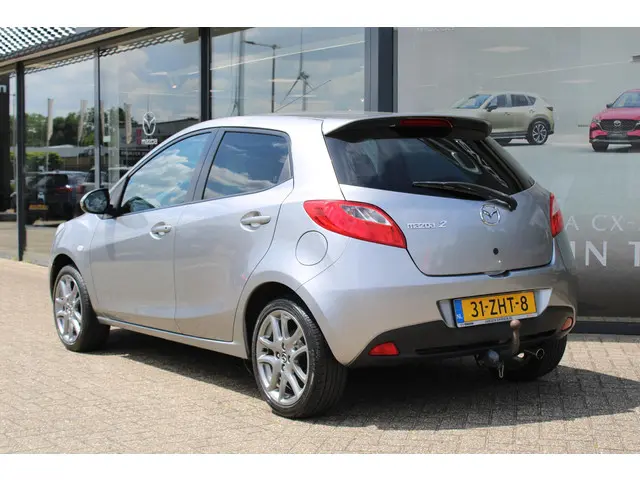 Mazda 2 1.3 Navigator GT 2012 Benzine 9