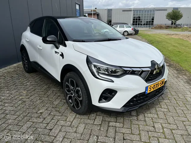 Mitsubishi ASX 1.6 PHEV AT Instyle 2023 Hybride Benzine 26