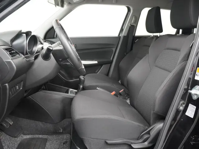 Suzuki Swift 1.2 Select 2019 Benzine 10