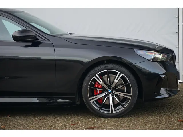 BMW i5 eDrive40 2025 Elektrisch 6