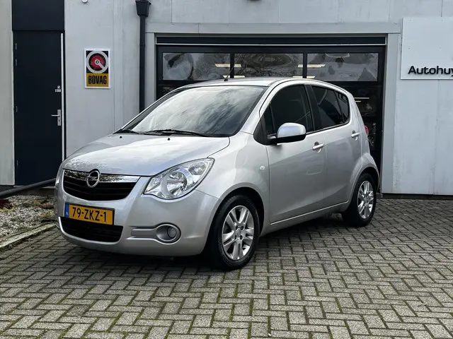 Opel Agila 1.2 Edition 2012 Benzine