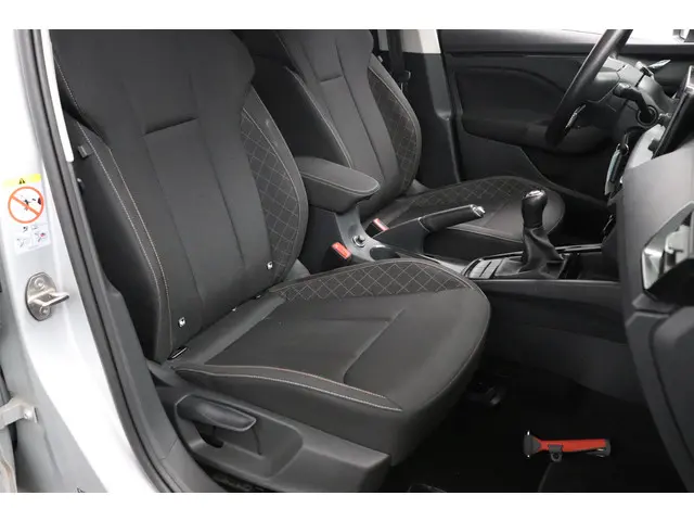 Škoda Kamiq 1.0 TSI 110pk Ambition 2021 Benzine 12