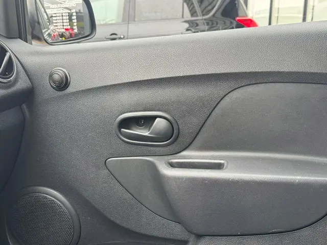 Dacia Logan MCV 0.9 TCe S&S Robust 2016 Benzine 18