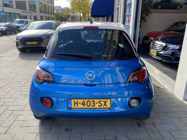 Opel ADAM 1.2 2016 Benzine 4