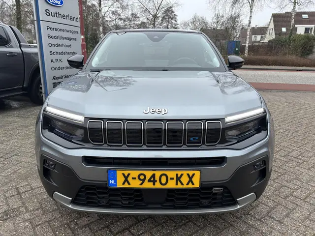Jeep Avenger Summit 54 kWh 2023 Elektrisch 2