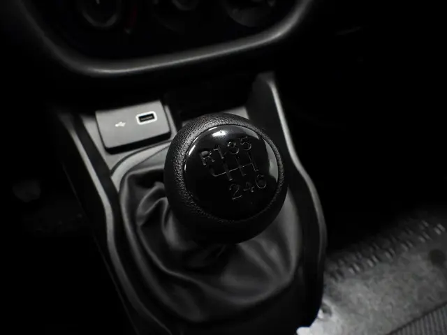 Fiat Doblò Cargo Maxi 1.6 MJ L2H1 3-Zits 2020 Diesel 16