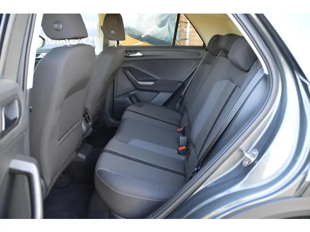 Volkswagen T-Roc 1.0 TSI Life Edition 2025 Benzine 74