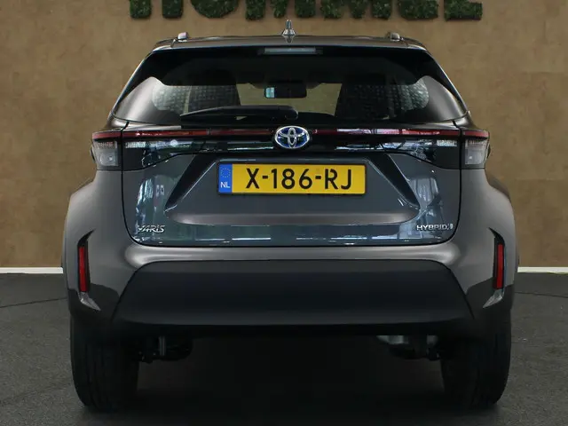 Toyota Yaris Cross 1.5 Hybrid Active 2024 Hybride Benzine 9