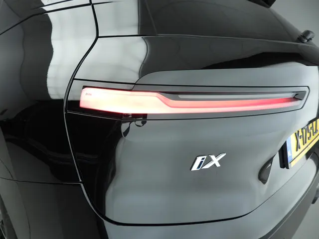 BMW iX xDrive50 2024 Elektrisch 35
