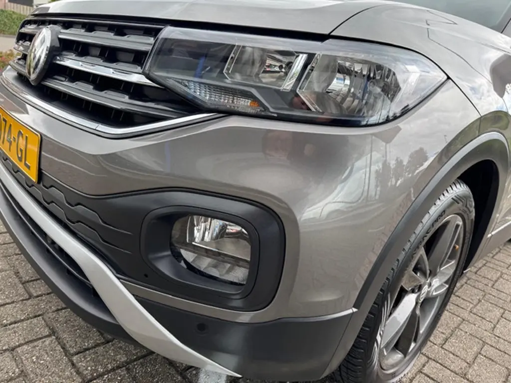Volkswagen T-Cross 3