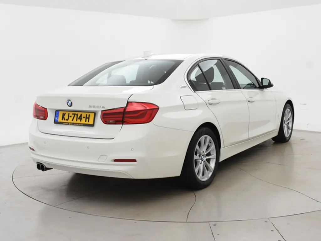 BMW 3 Serie 2
