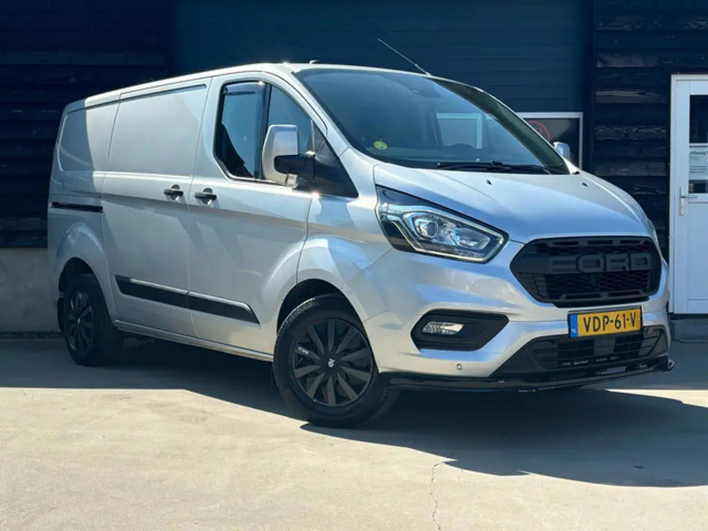 Ford Transit Custom 2
