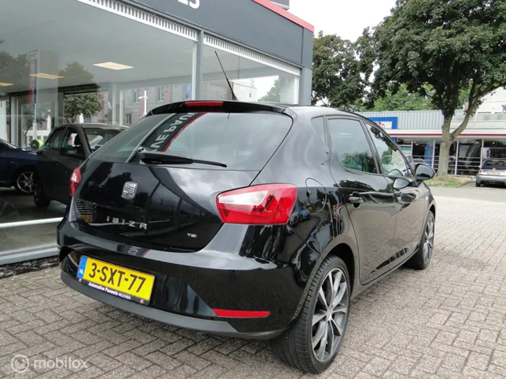 SEAT Ibiza 2