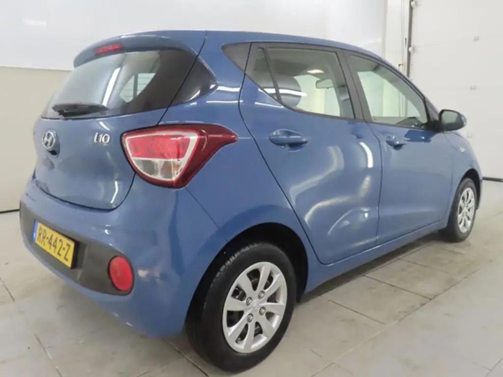 Hyundai i10 2