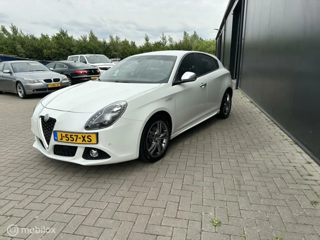 Alfa Romeo Giulietta 2