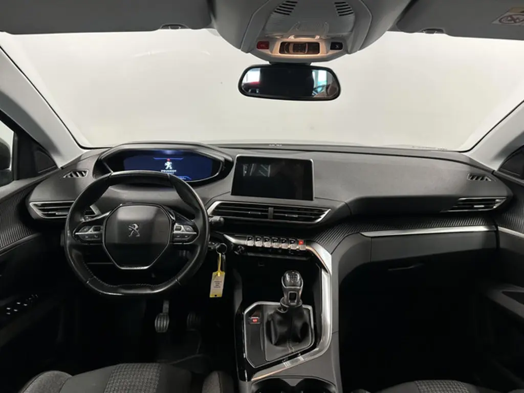 Peugeot 5008 2