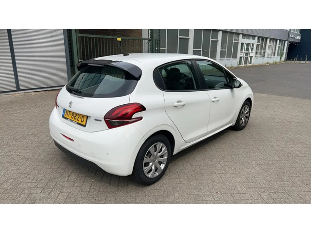 Peugeot 208 2