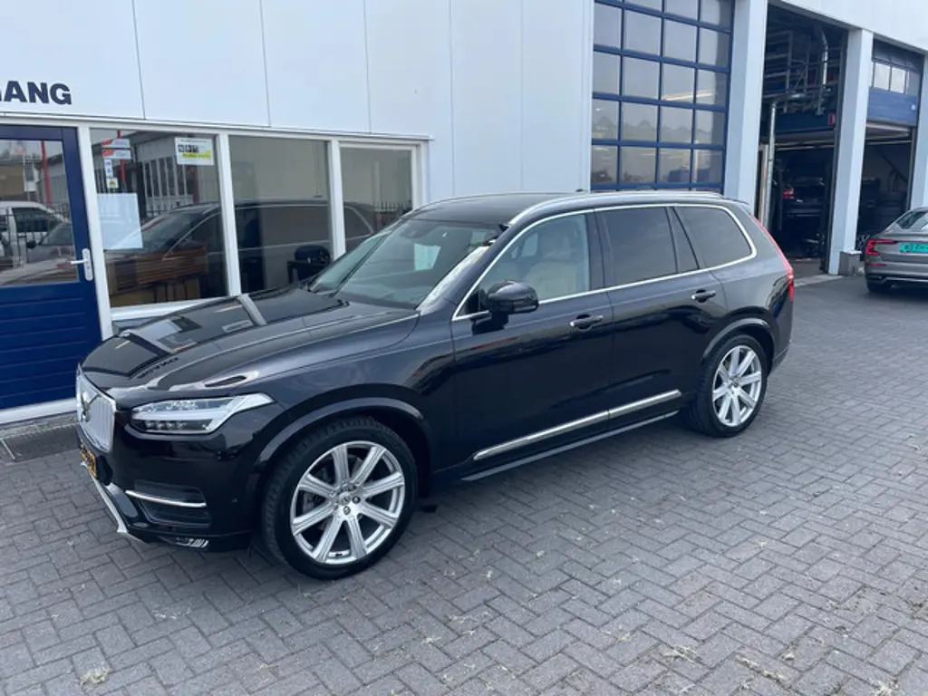 Volvo XC90 2