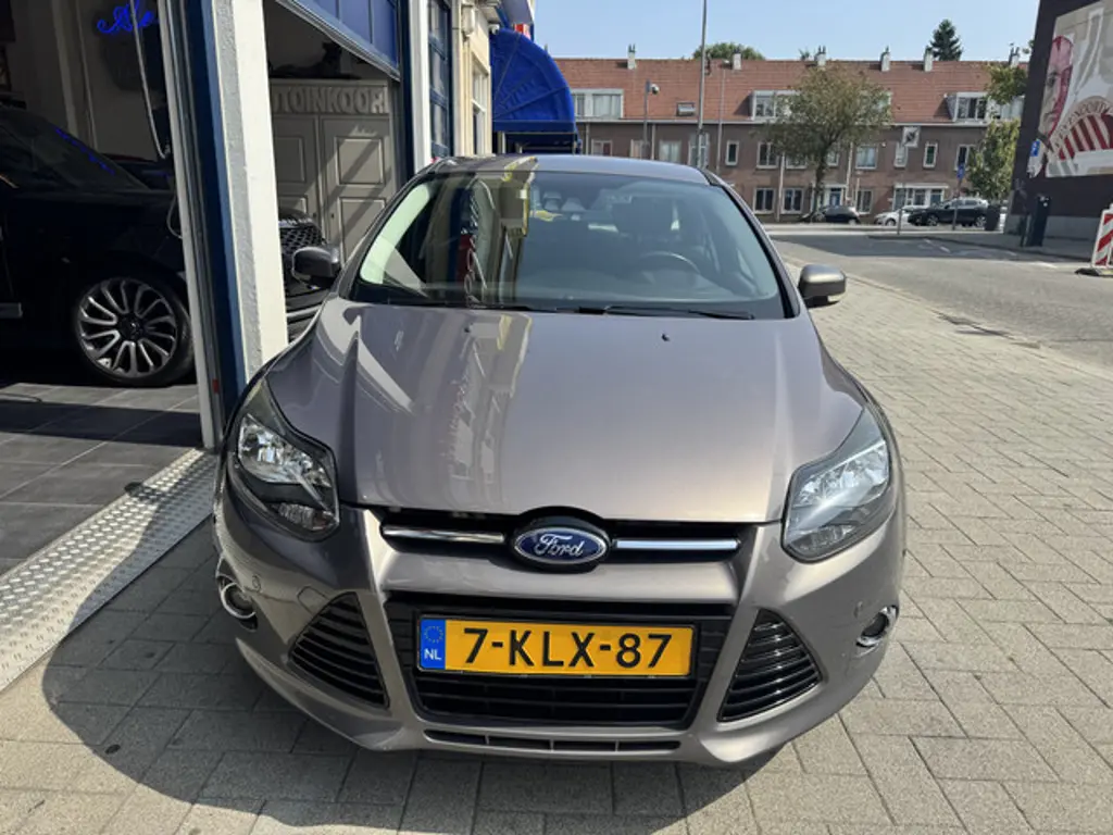 Ford Focus 2