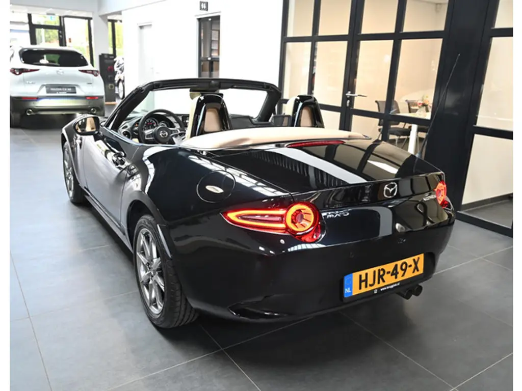 Mazda MX-5 3