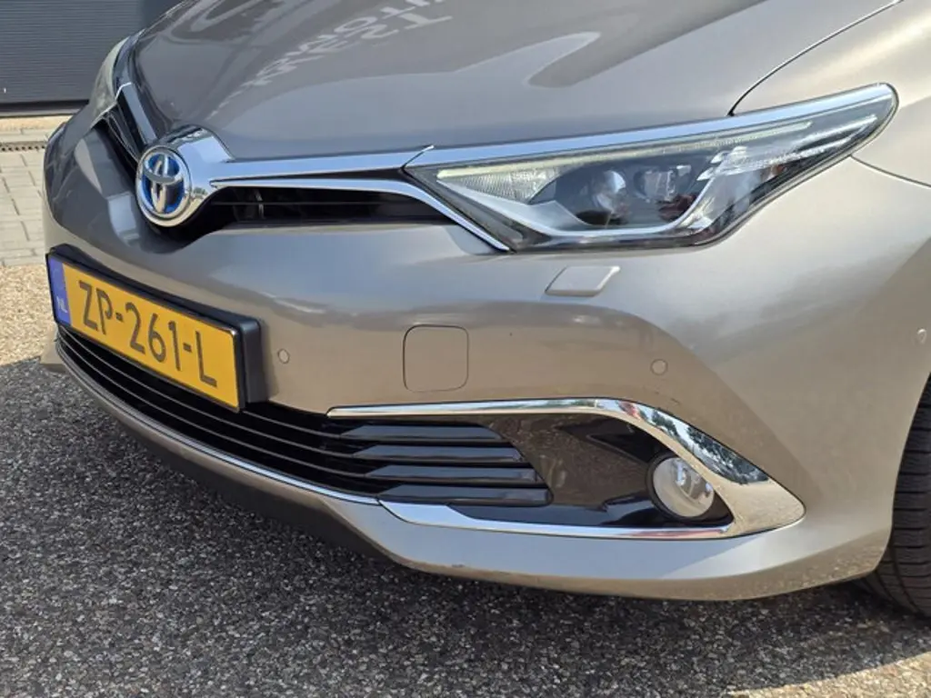 Toyota Auris 2
