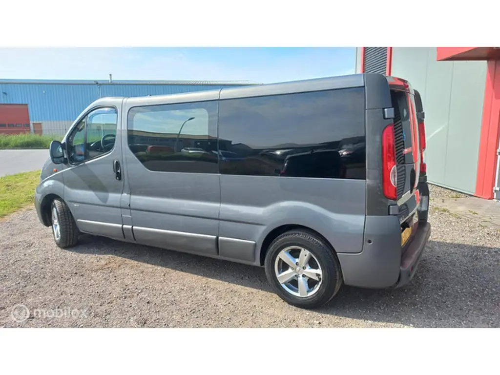 Opel Vivaro 3