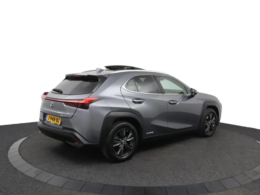 Lexus UX 2