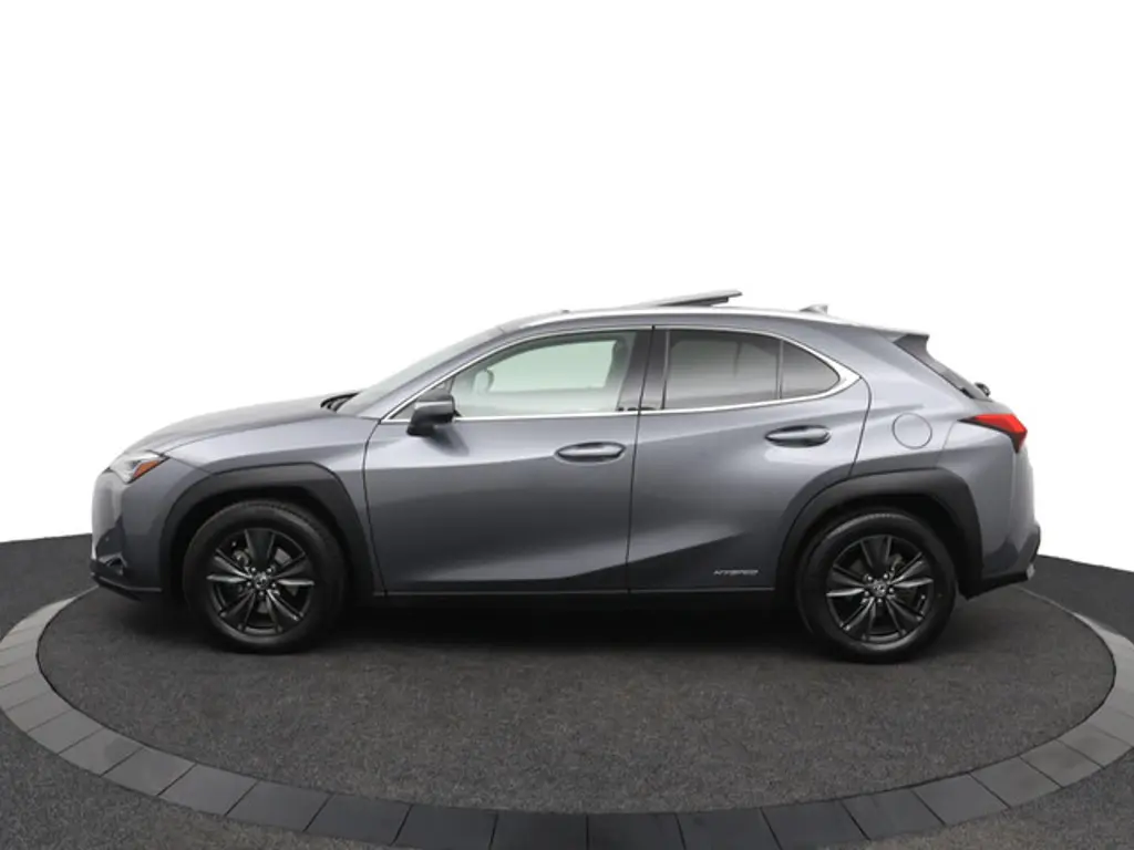 Lexus UX 3