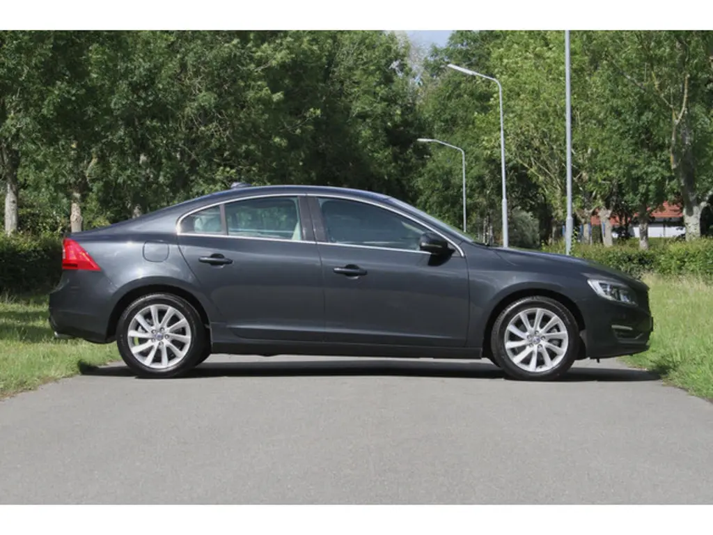 Volvo S60 2