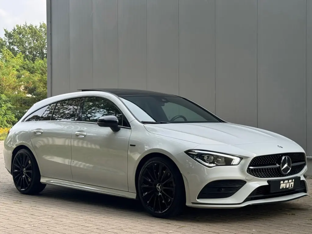 Mercedes-Benz CLA 3