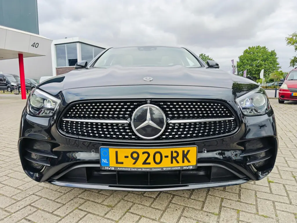 Mercedes-Benz E-Klasse 2